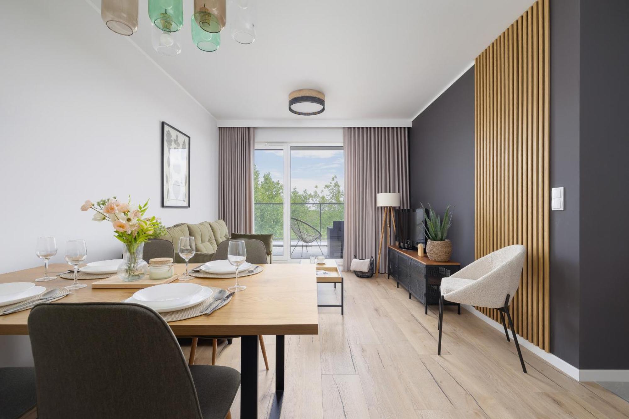 Apartmán Stylowy Z Dwiema Sypialniami Balkonem I Parkingiem By Renters Katovice